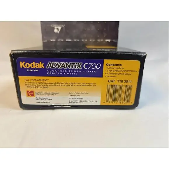 Kodak Advantix C700 Camera with Strap, in Original Box, No Battery or Film - Picture 3 of 6